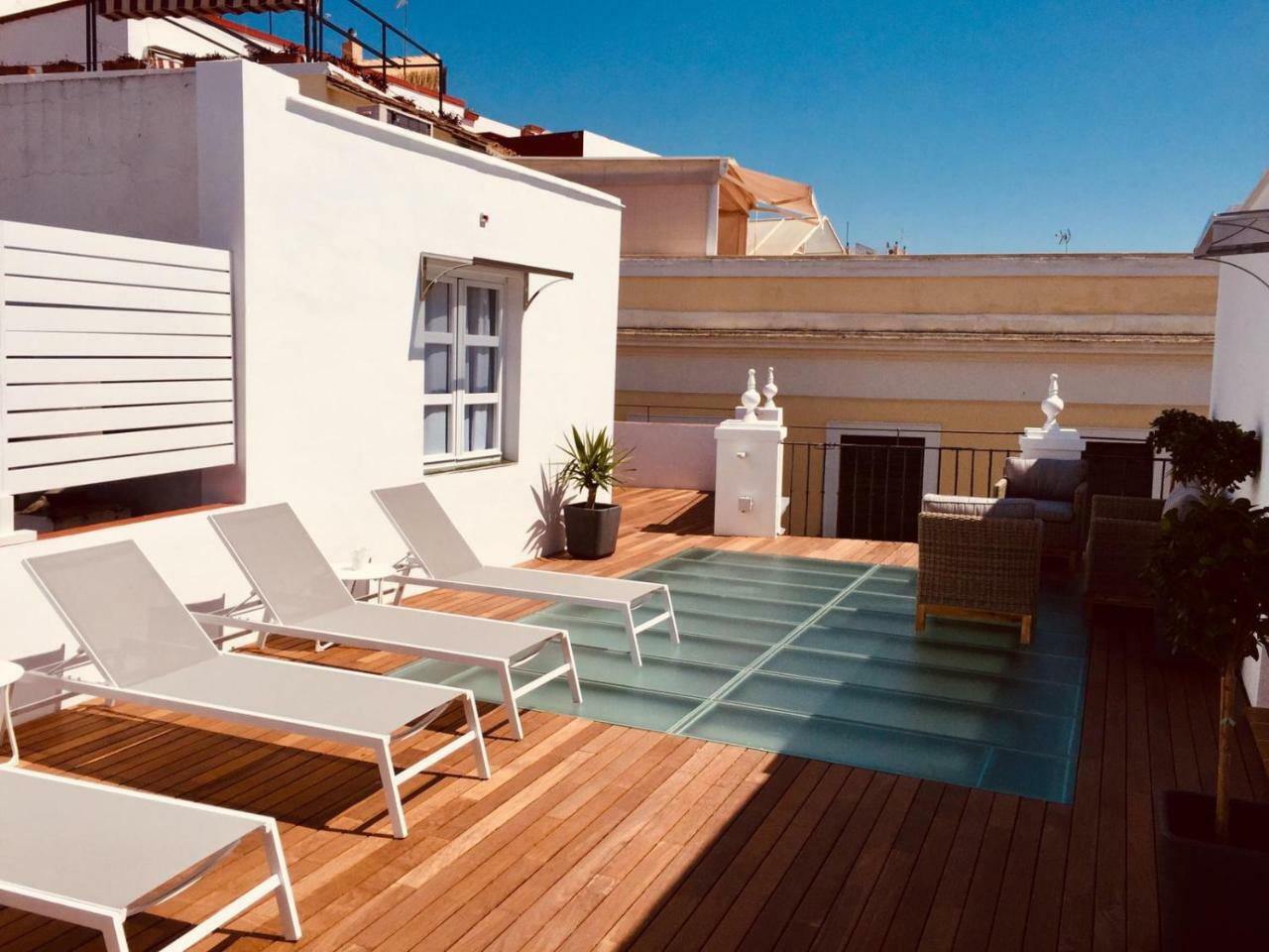 Basic Hotel Sevilla Catedral Eksteriør billede