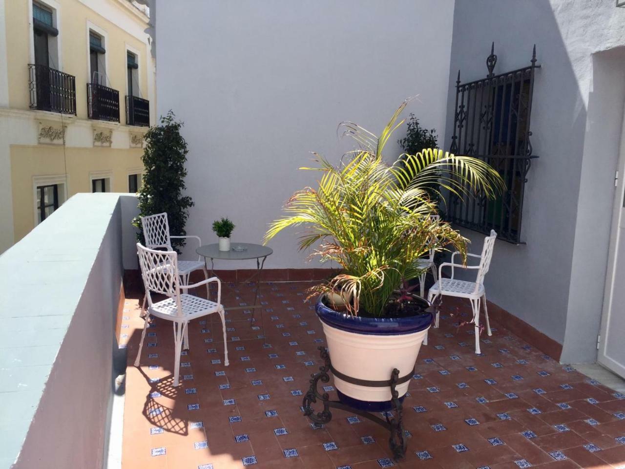 Basic Hotel Sevilla Catedral Eksteriør billede