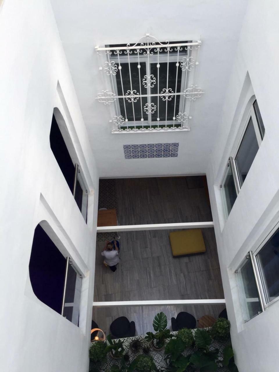 Basic Hotel Sevilla Catedral Eksteriør billede