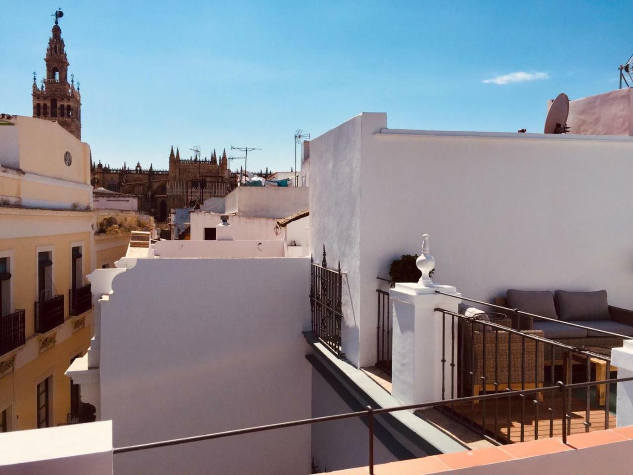 Basic Hotel Sevilla Catedral Eksteriør billede